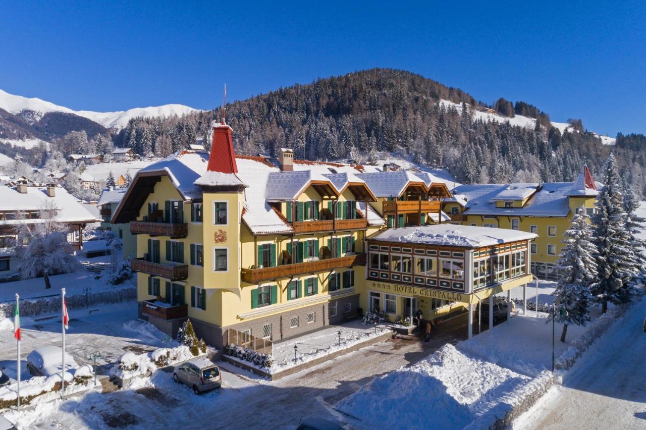 Hotel Cristallo Dobbiaco Exterior photo